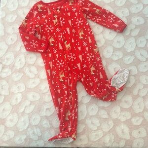 ☀️ 3 / $15 ☀️ Child of Mine Christmas Reindeer Pajamas